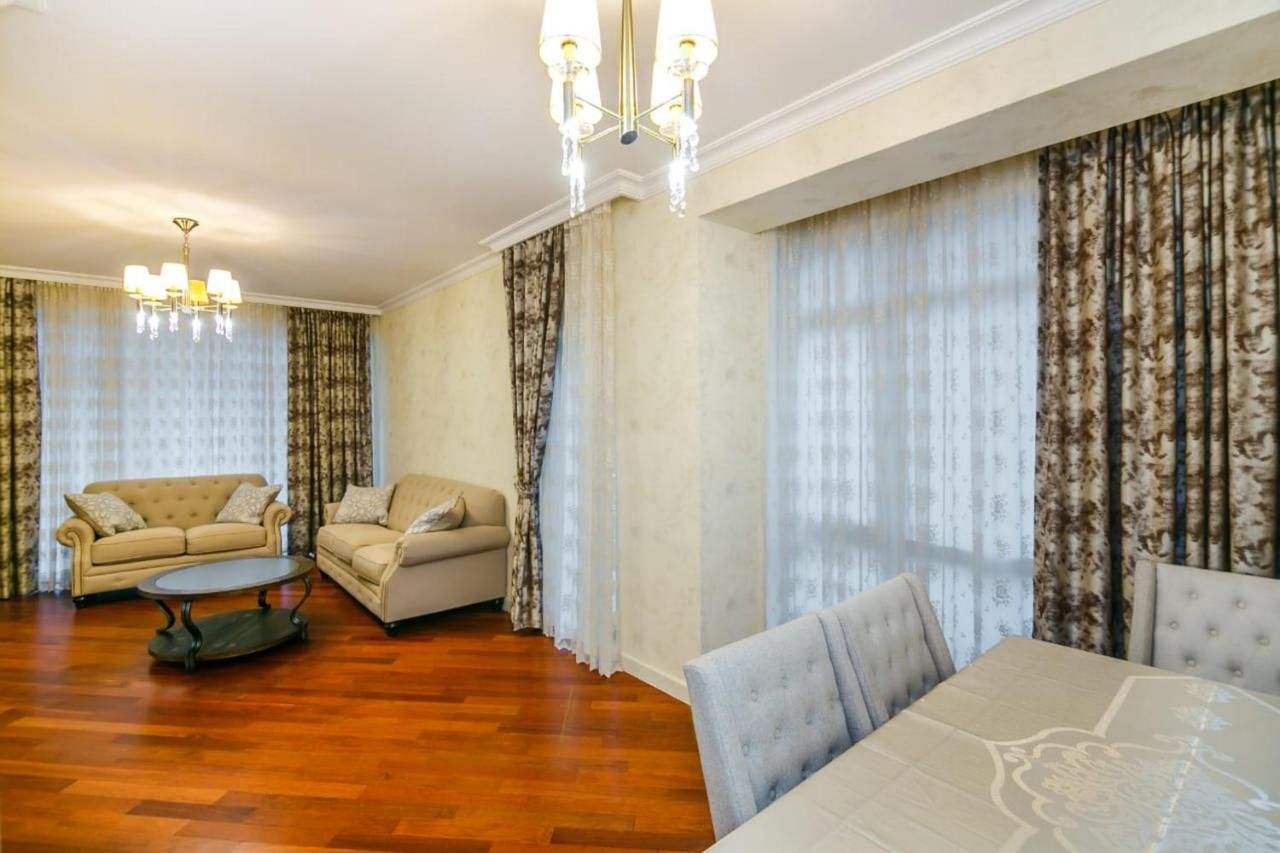 Апартаменты Lux Family Apartment in City Center Баку-16