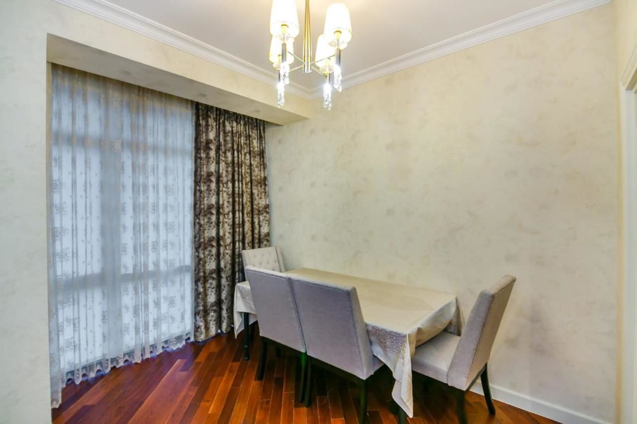 Апартаменты Lux Family Apartment in City Center Баку-17