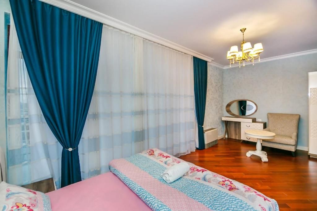 Апартаменты Lux Family Apartment in City Center Баку-88
