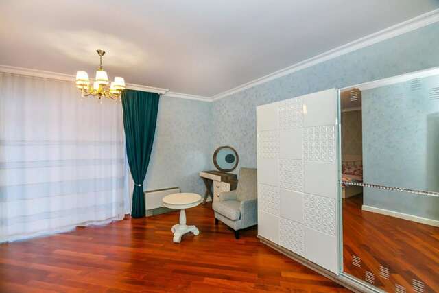 Апартаменты Lux Family Apartment in City Center Баку-23