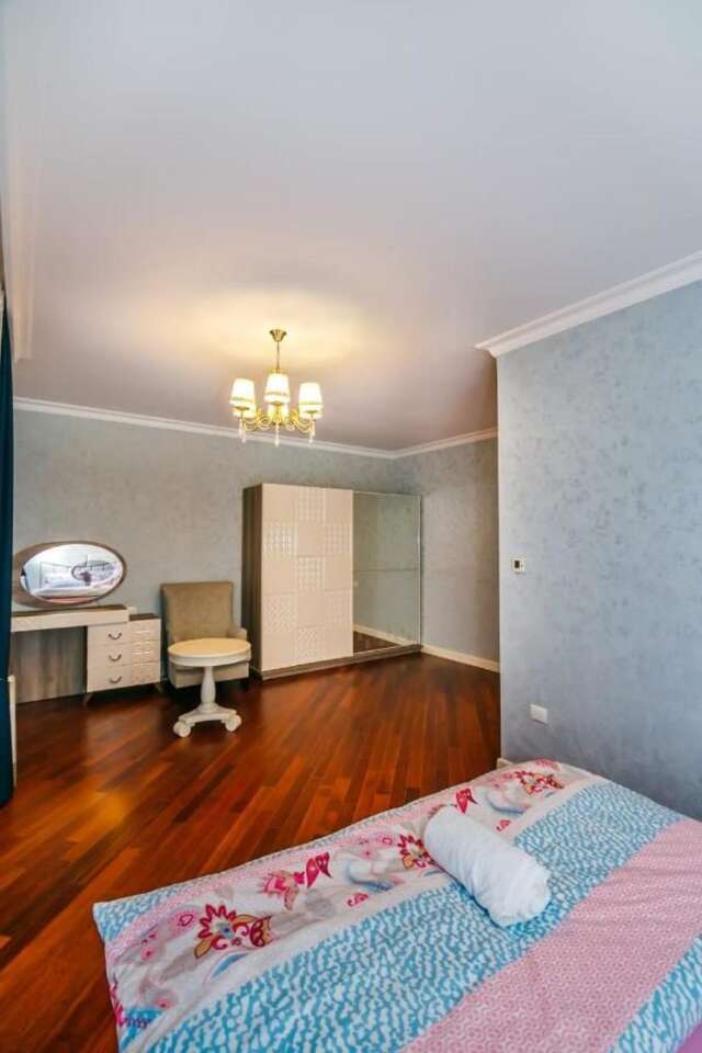 Апартаменты Lux Family Apartment in City Center Баку-42